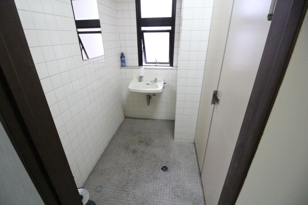 �y�g�C���z�@