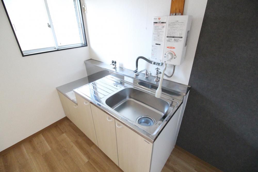 �y�L�b�`���z�@