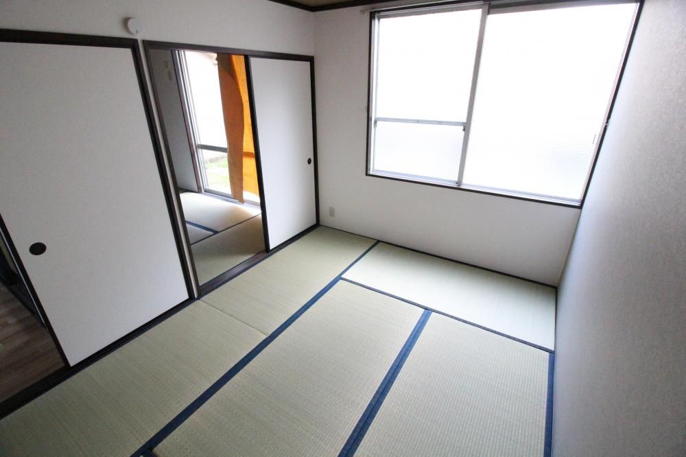 �y�Q���z�@