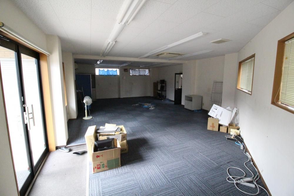 �y���̑������E�X�y�[�X�z�@