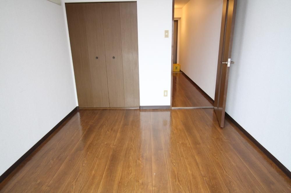 �y�Q���z�@