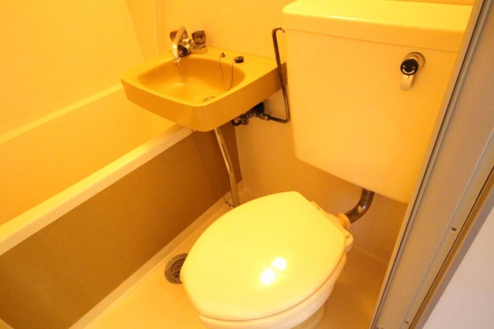 �y�g�C���z�@