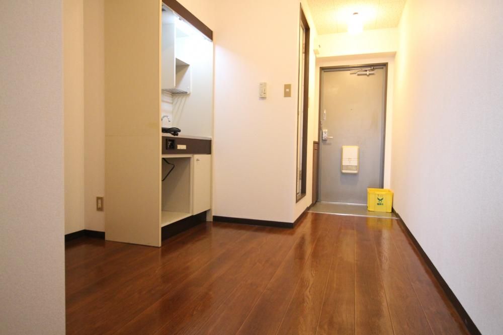 �y�L�b�`���z�@