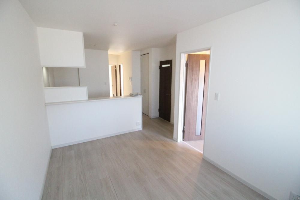 �y���ԁE���r���O�z�@