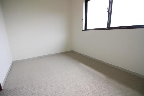 �y�Q���z�@